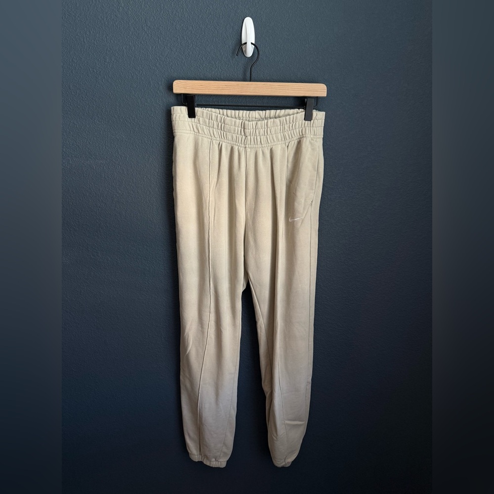 Nike Women’s Tan Joggers